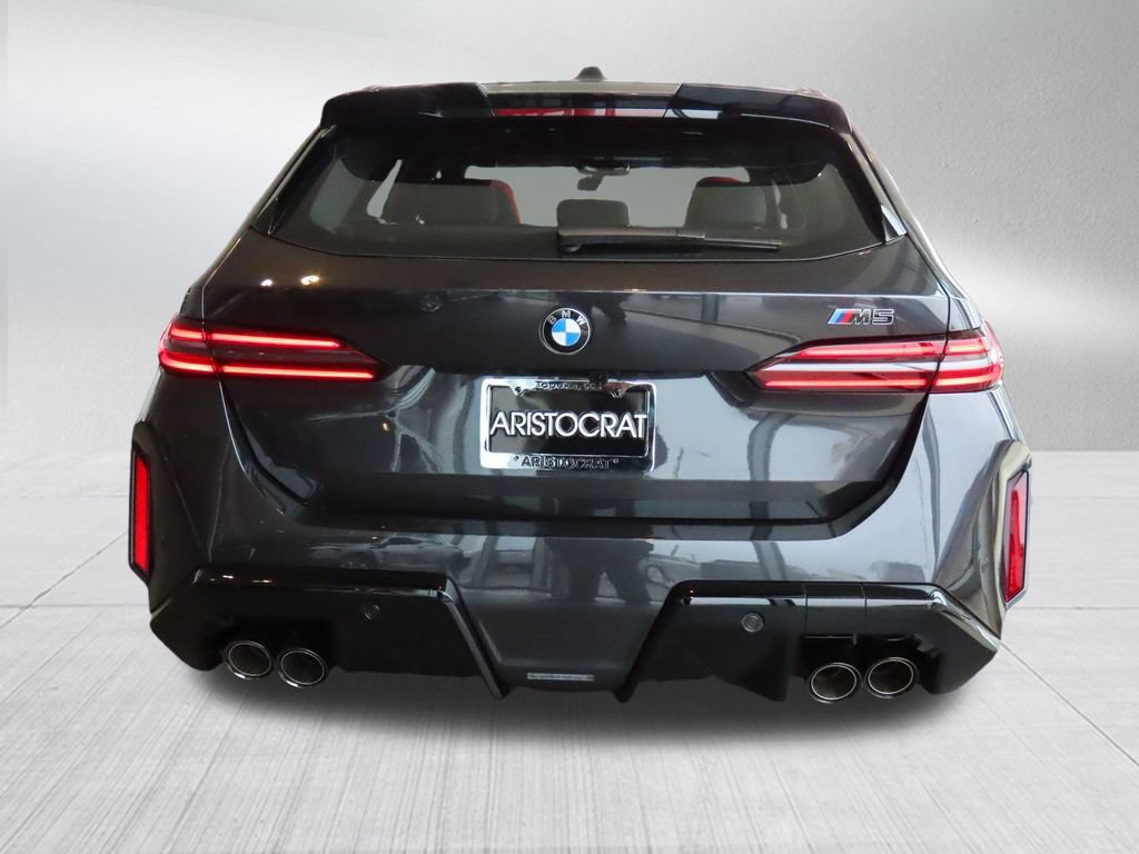 New 2026 BMW M5 Touring AWD/4WD image 33