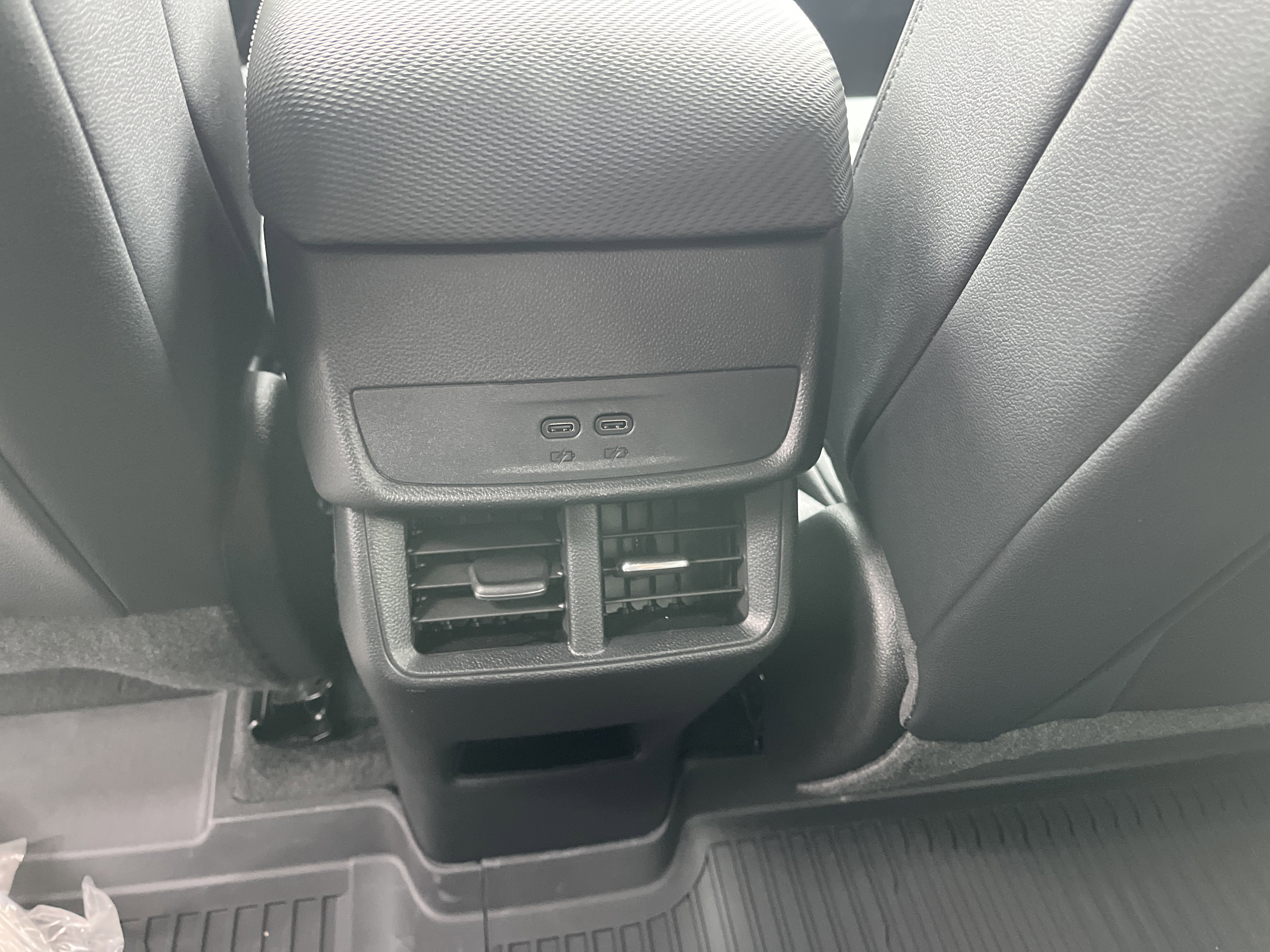 New 2026 Chevrolet Equinox LT w/ Convenience Package II image 15