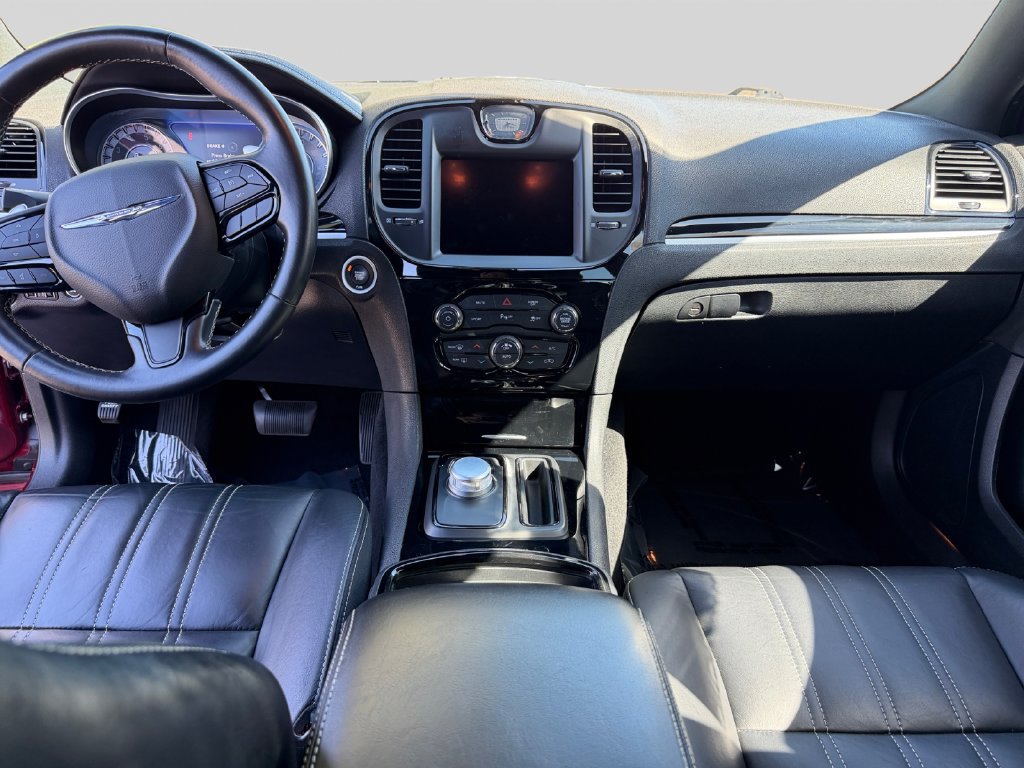 Used 2021 Chrysler 300 S RWD image 12
