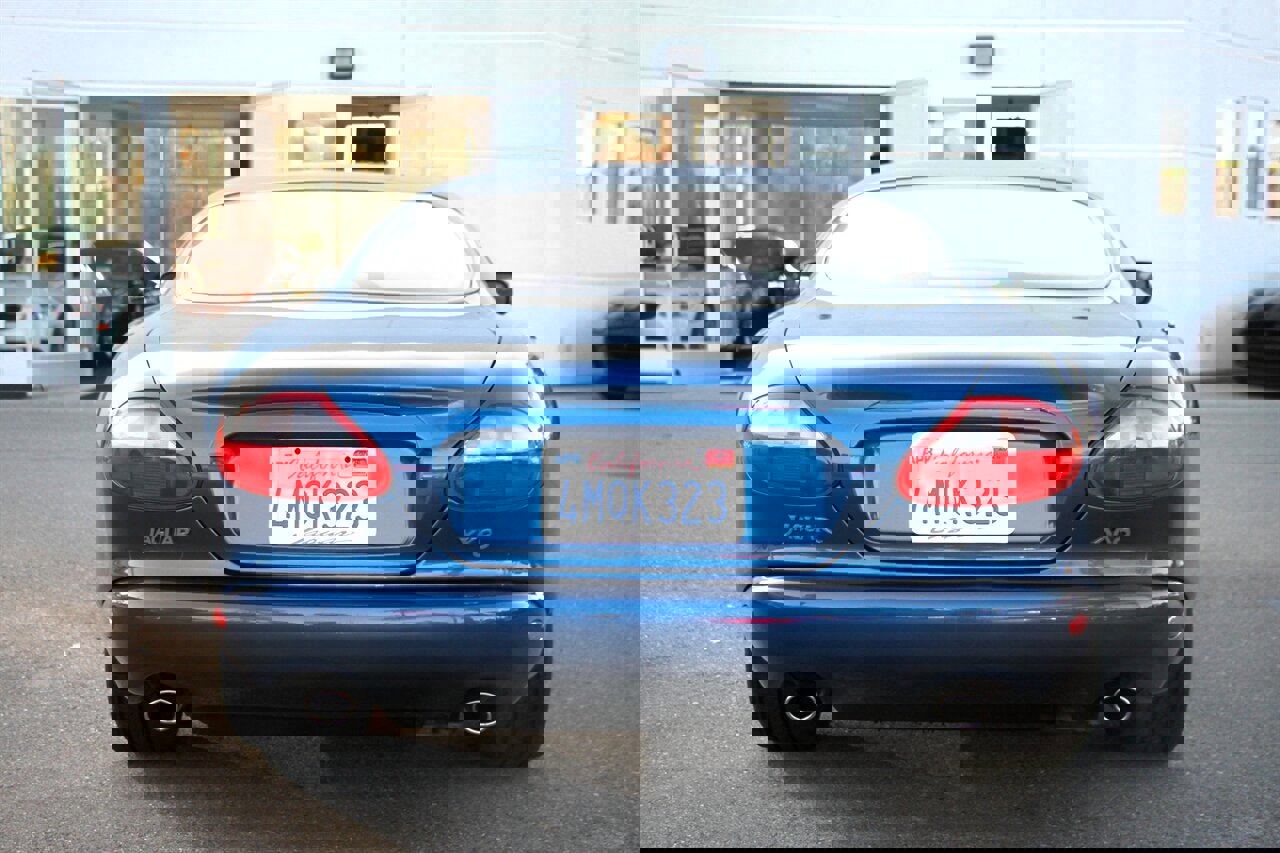 Used 1998 Jaguar XK8 Coupe image 6