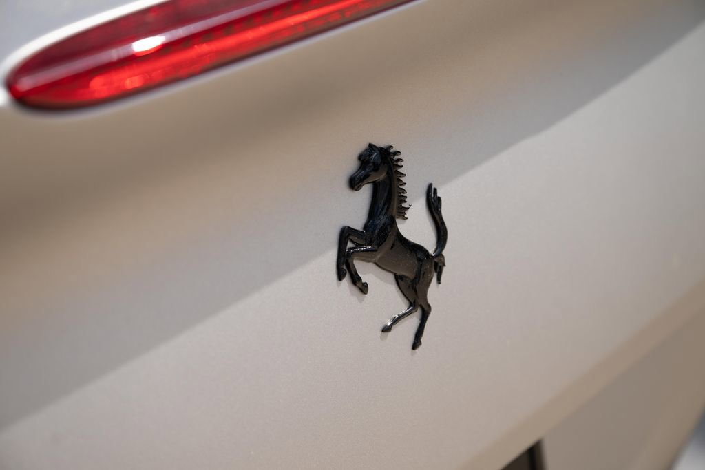 Certified 2019 Ferrari Portofino image 22