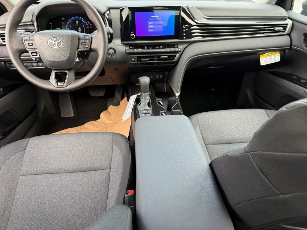 New 2026 Toyota Camry LE AWD/4WD image 8
