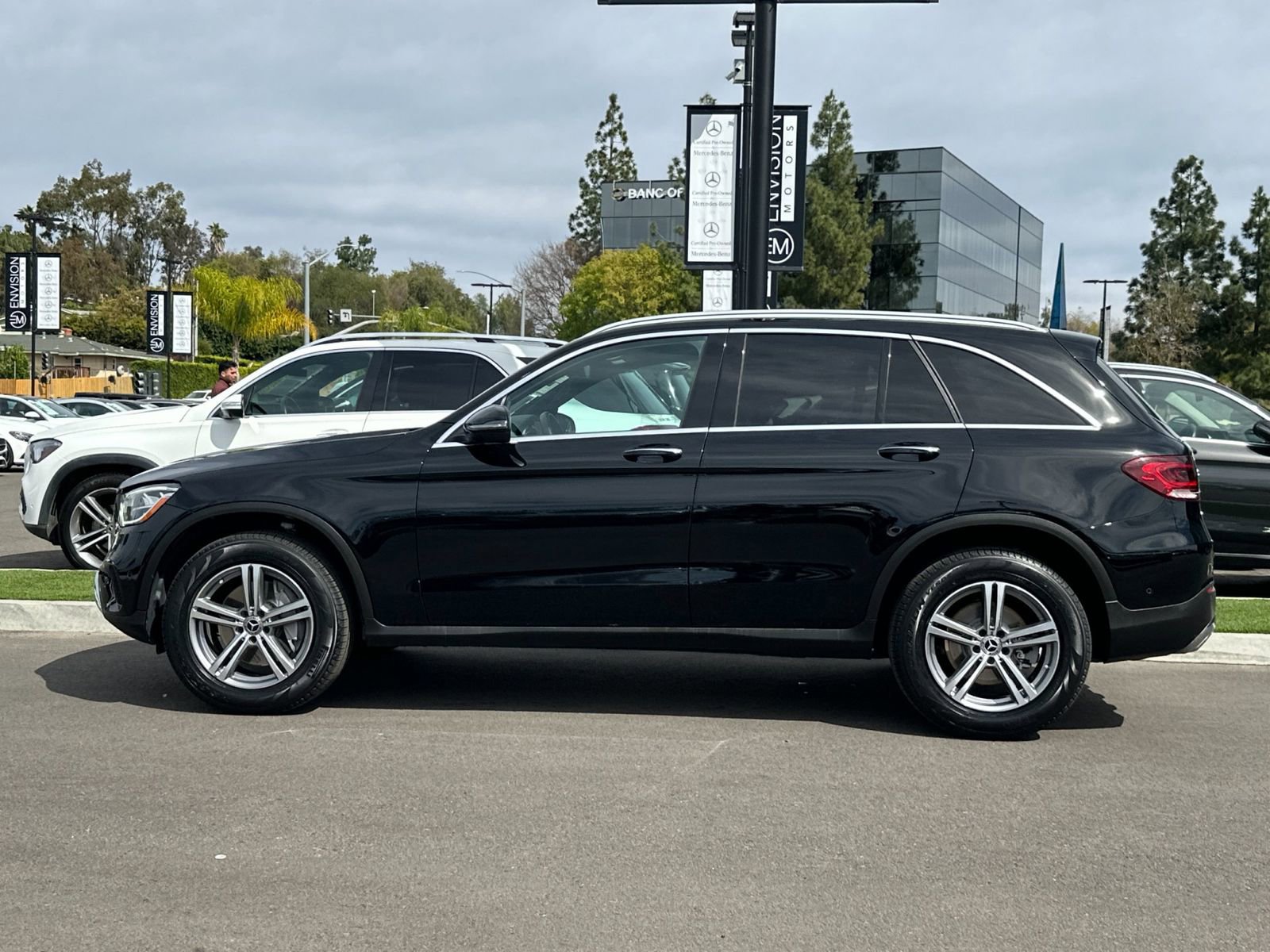 Certified 2022 Mercedes-Benz GLC 300 image 7