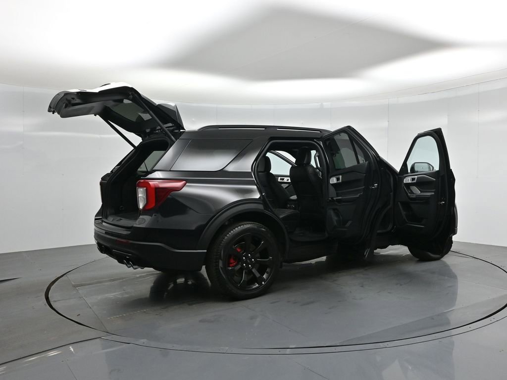 Certified 2023 Ford Explorer ST w/ Equipment Group 401A image 6