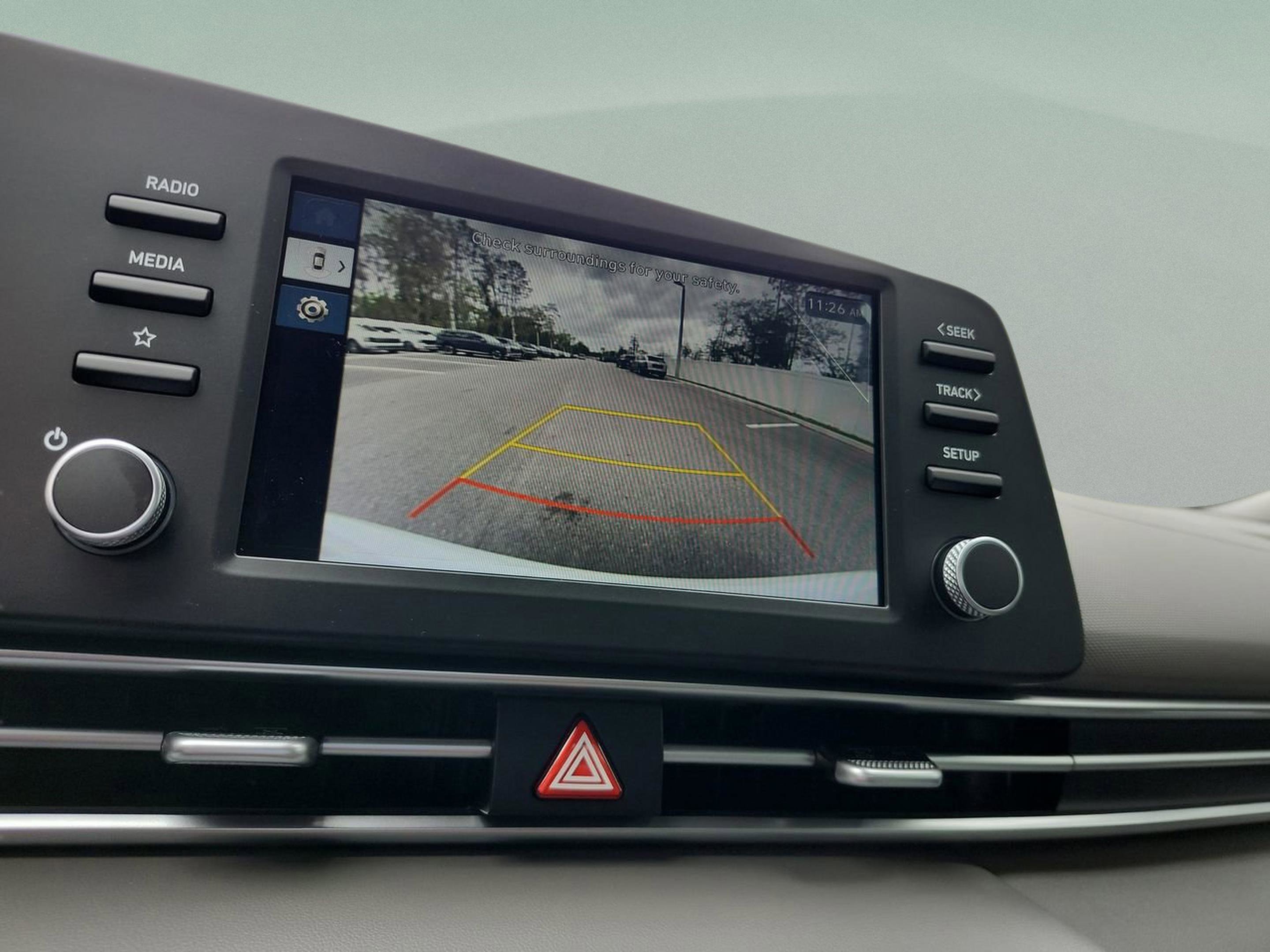 New 2026 Hyundai Elantra Hybrid FWD image 27