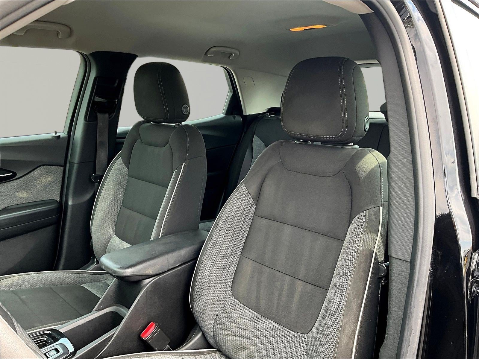Used 2021 Chevrolet TrailBlazer LS FWD image 20