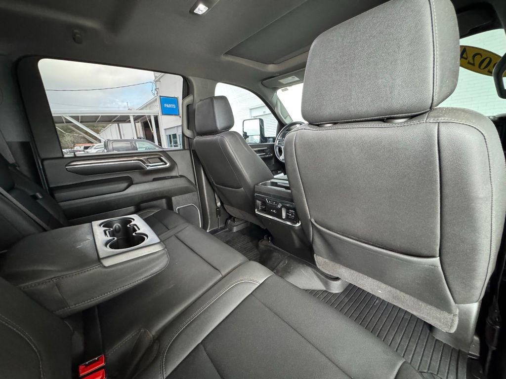 Used 2024 Chevrolet Silverado 2500 LTZ w/ LTZ Convenience Package image 26