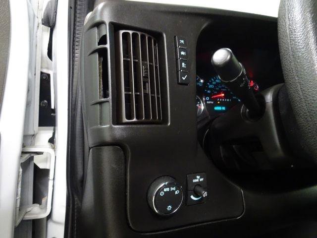 Used 2021 GMC Savana 2500 w/ Driver Convenience Package image 22