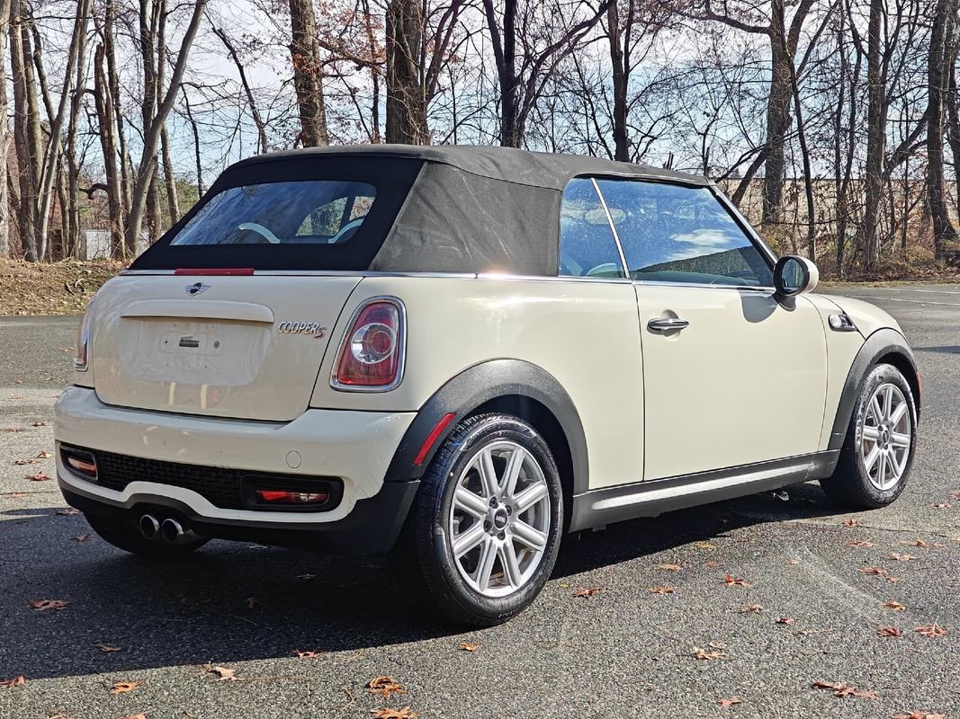 Used 2014 MINI Cooper S image 3