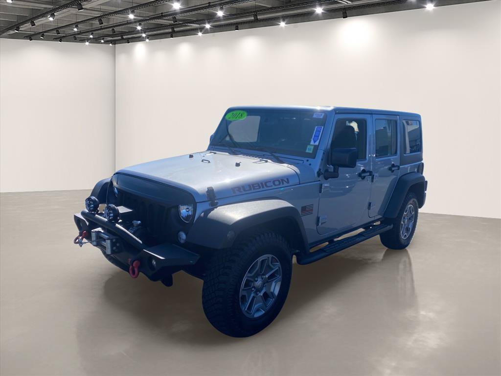 Used 2018 Jeep Wrangler Unlimited Rubicon w/ Connectivity Group AWD/4WD image 3