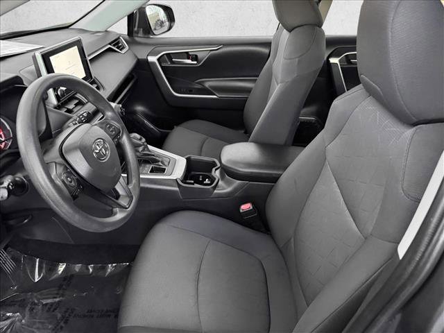 Used 2024 Toyota RAV4 XLE image 10