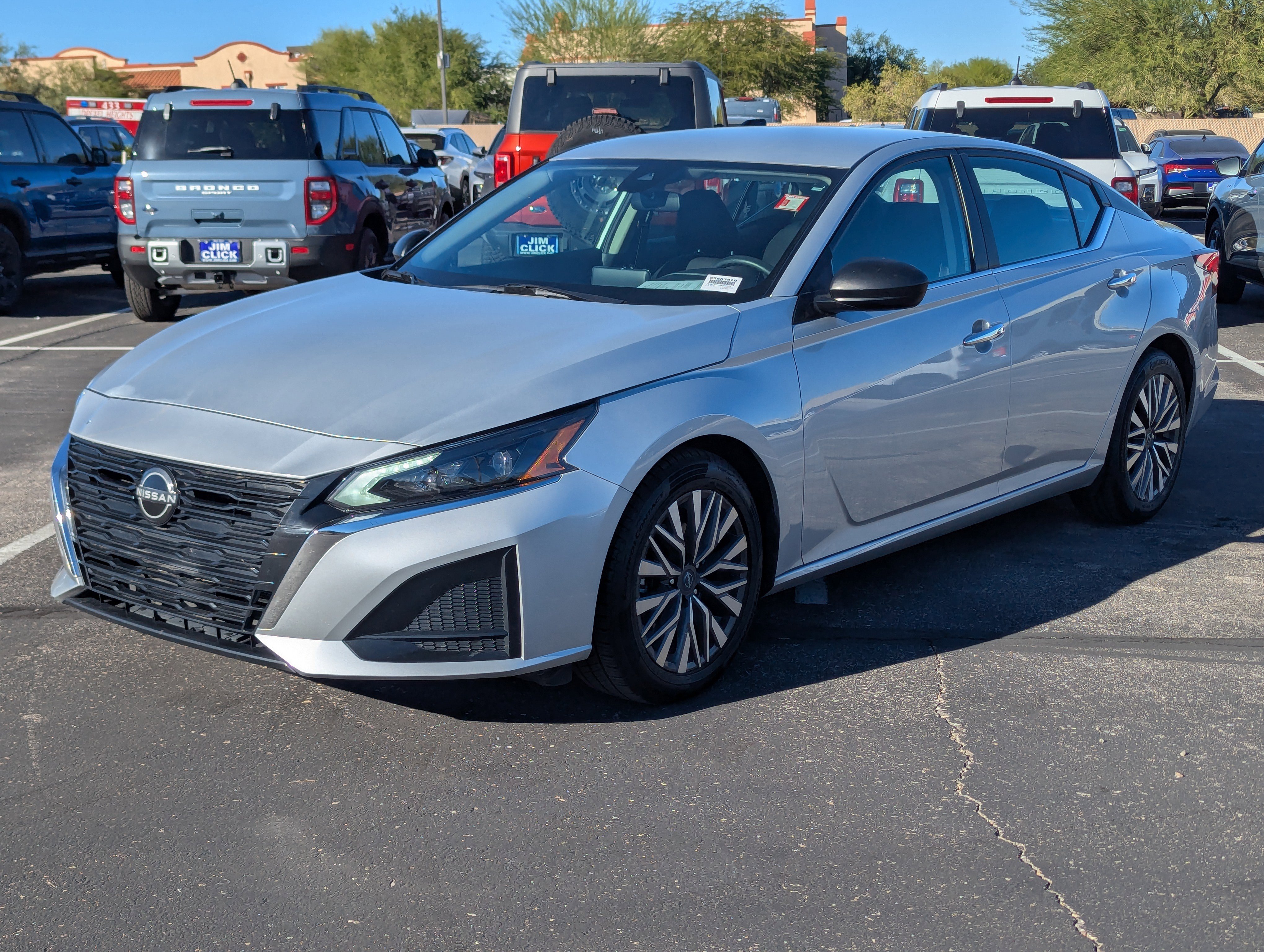 Used 2024 Nissan Altima 2.5 SV image 5