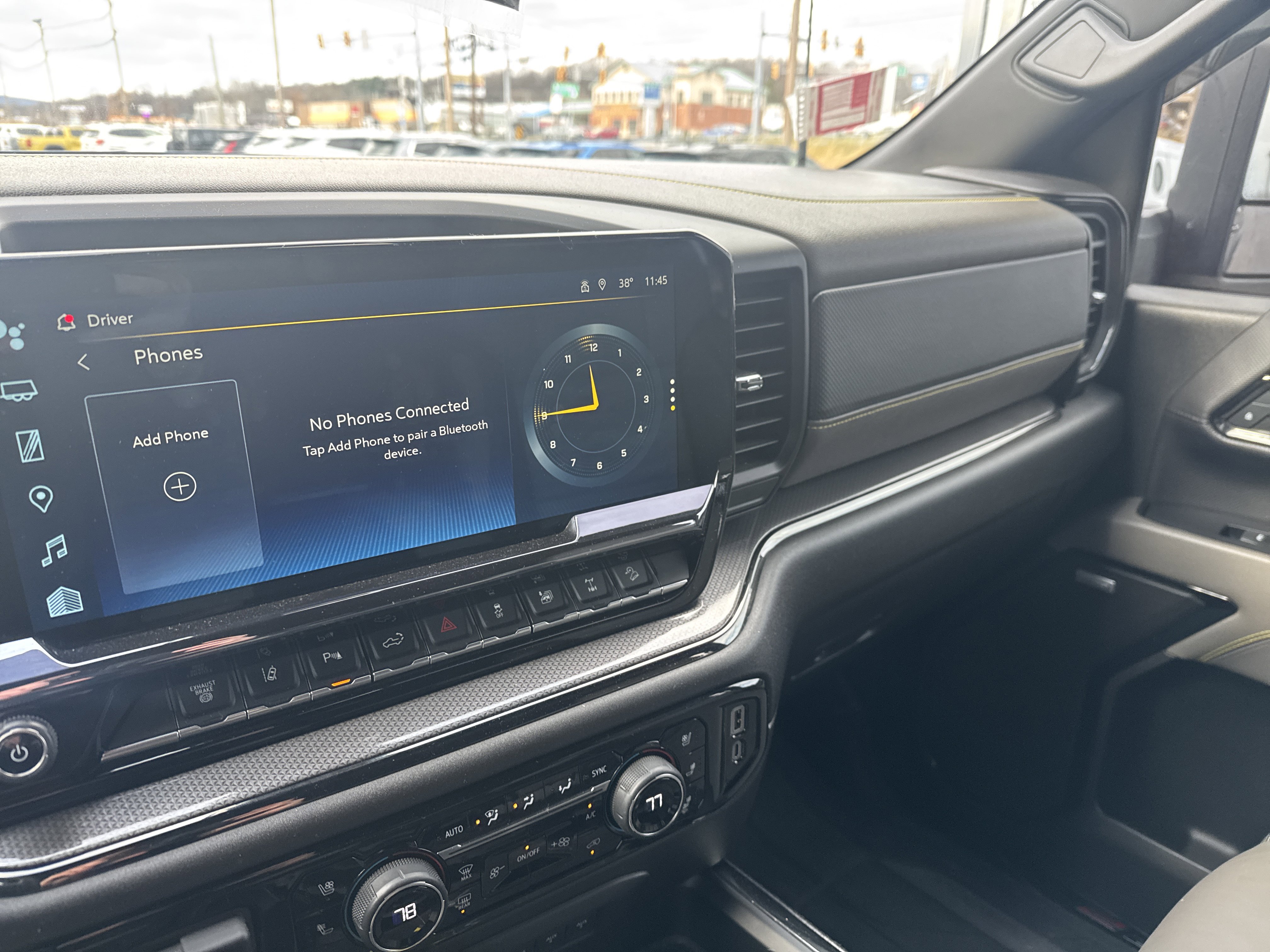 Used 2024 Chevrolet Silverado 2500 ZR2 w/ Technology Package image 22