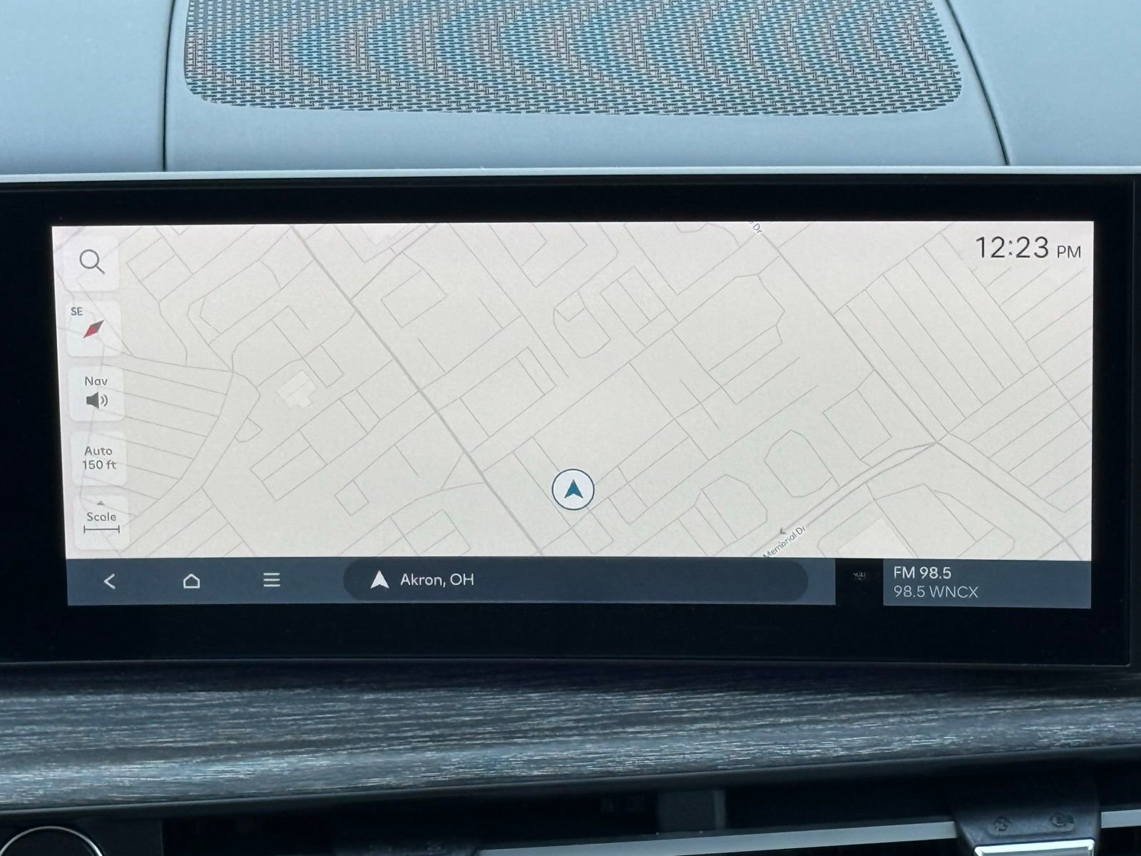 Used 2024 Hyundai Santa Fe Calligraphy image 23