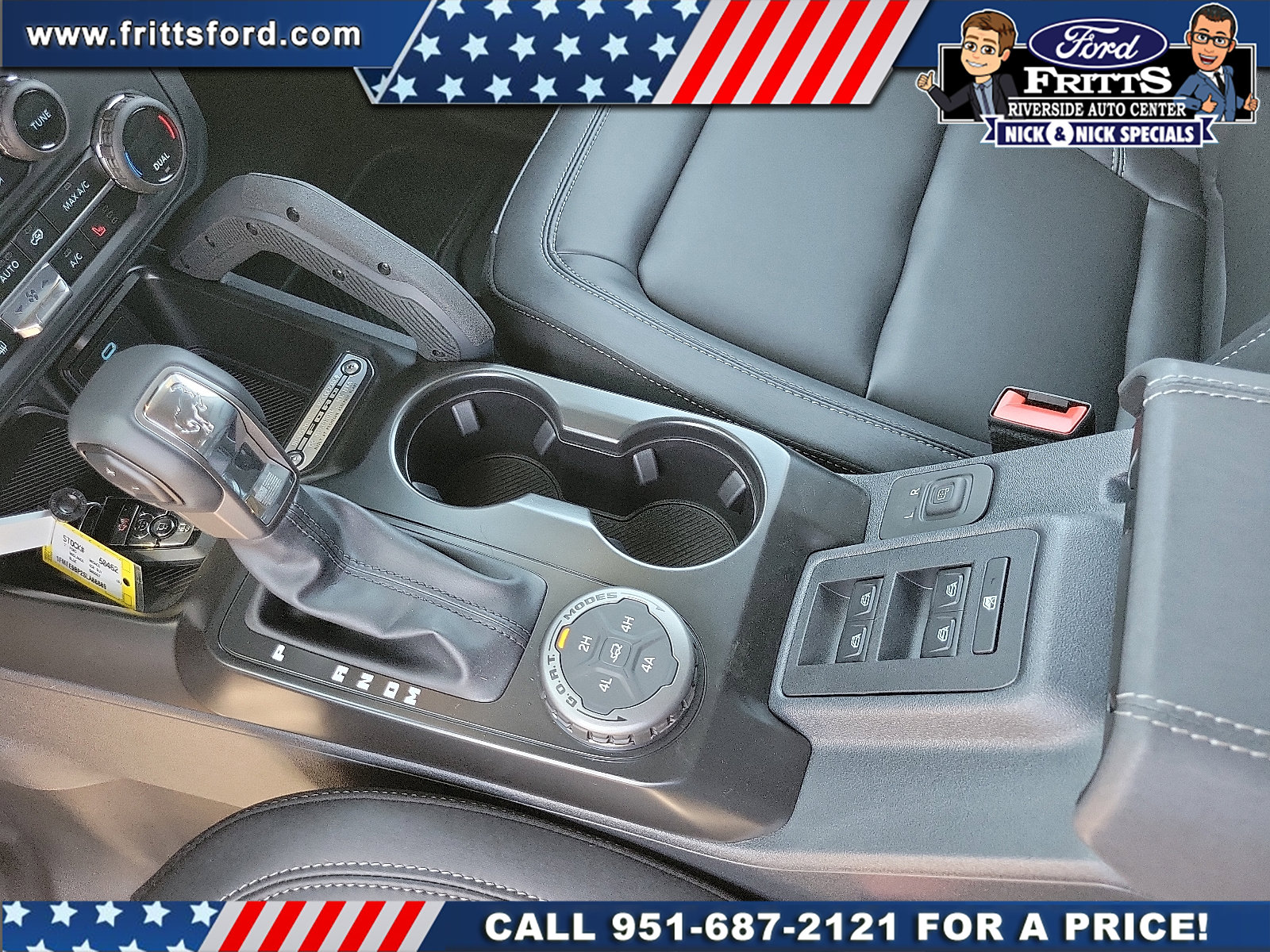 New 2025 Ford Bronco Badlands image 9