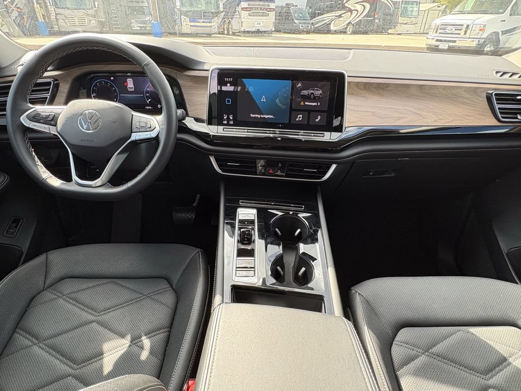 Used 2024 Volkswagen Atlas SE FWD image 26