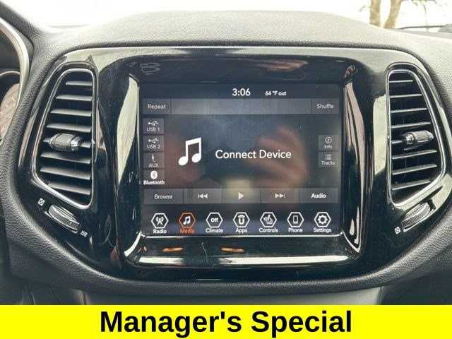 Used 2020 Jeep Compass Limited AWD/4WD image 22