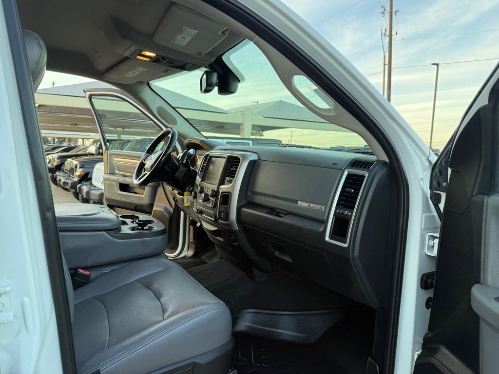 Used 2017 RAM 3500 Lone Star image 20