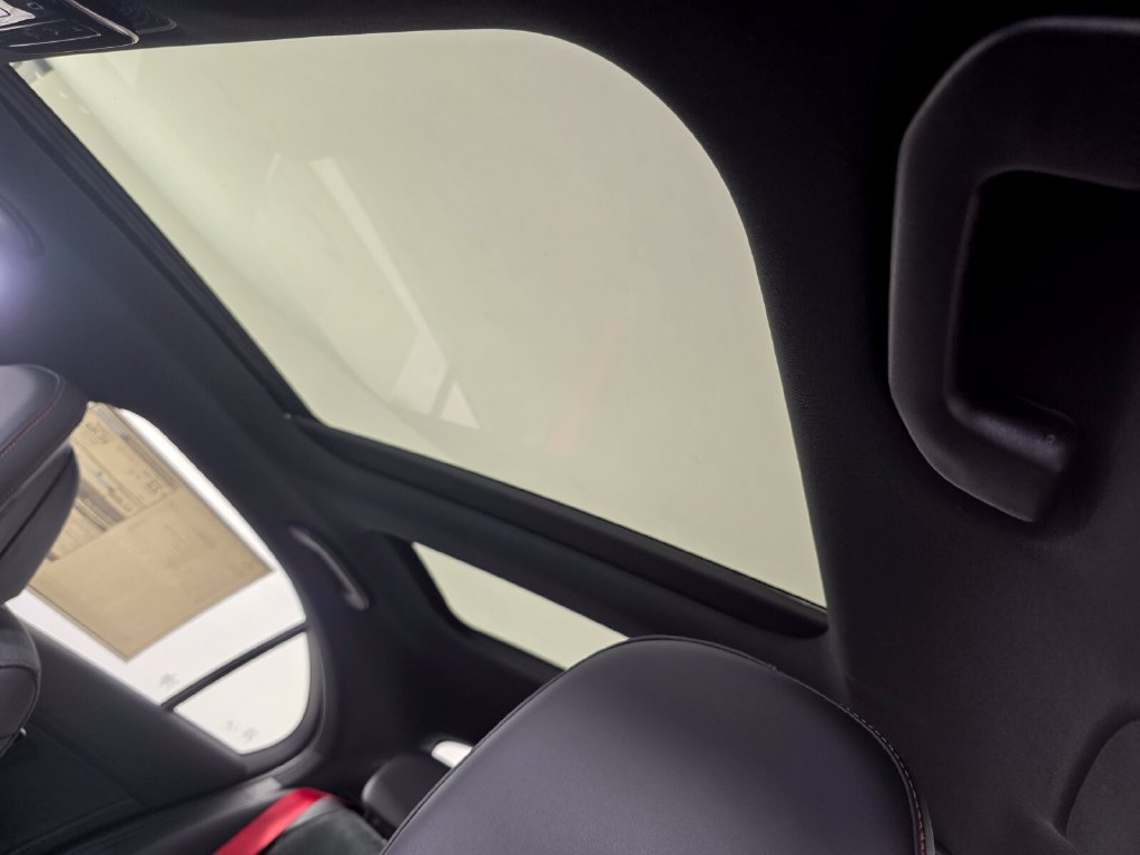 New 2026 Mercedes-Benz C 43 AMG 4MATIC Sedan image 9