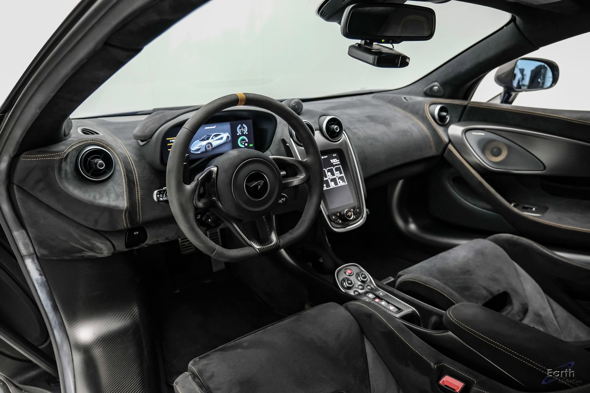 Used 2019 McLaren 600LT RWD image 2