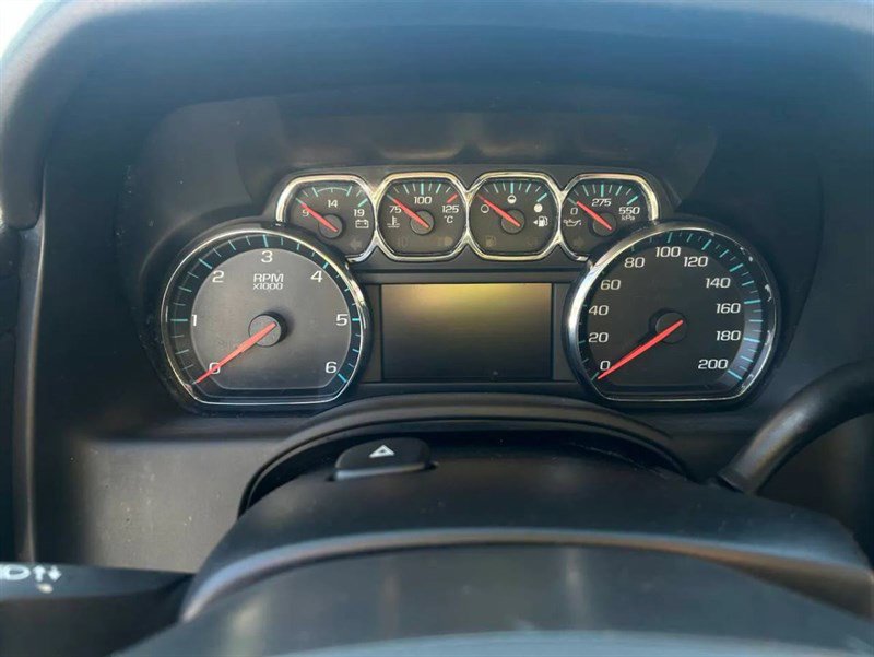 Used 2018 GMC Yukon SLE image 11