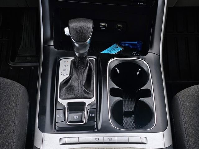 Used 2023 Kia Carnival LX image 22