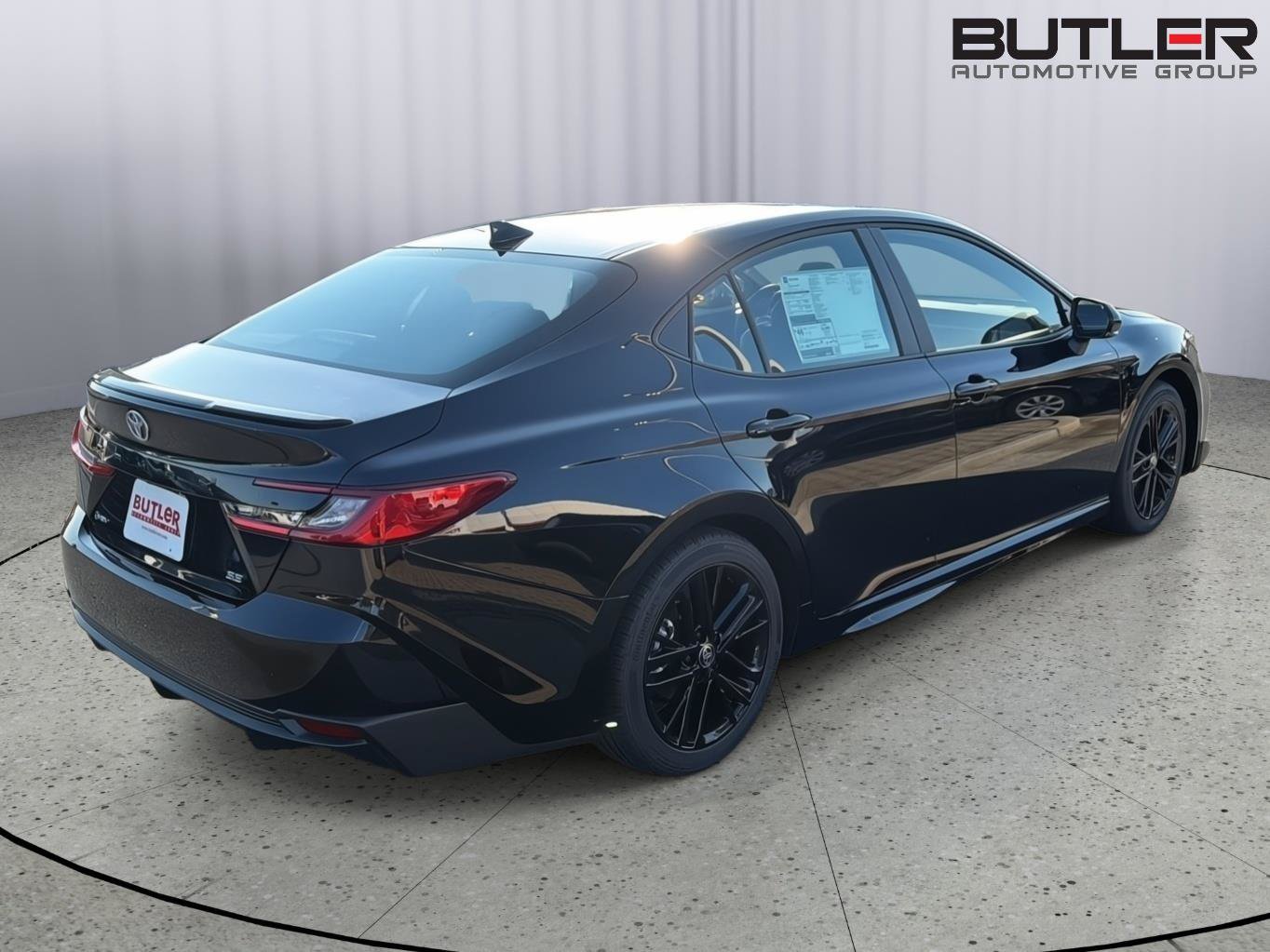 New 2026 Toyota Camry SE FWD image 6