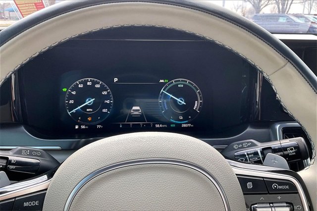 Used 2023 Kia Sorento SX Prestige image 18