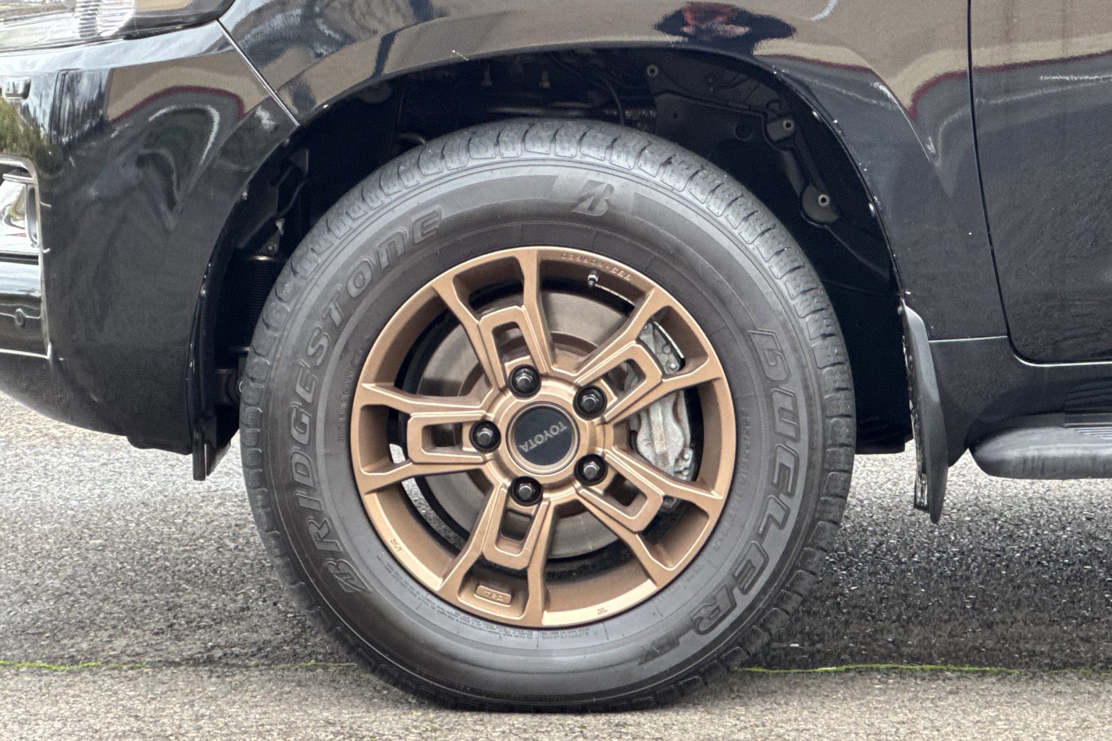 Used 2021 Toyota Land Cruiser Heritage Edition image 26