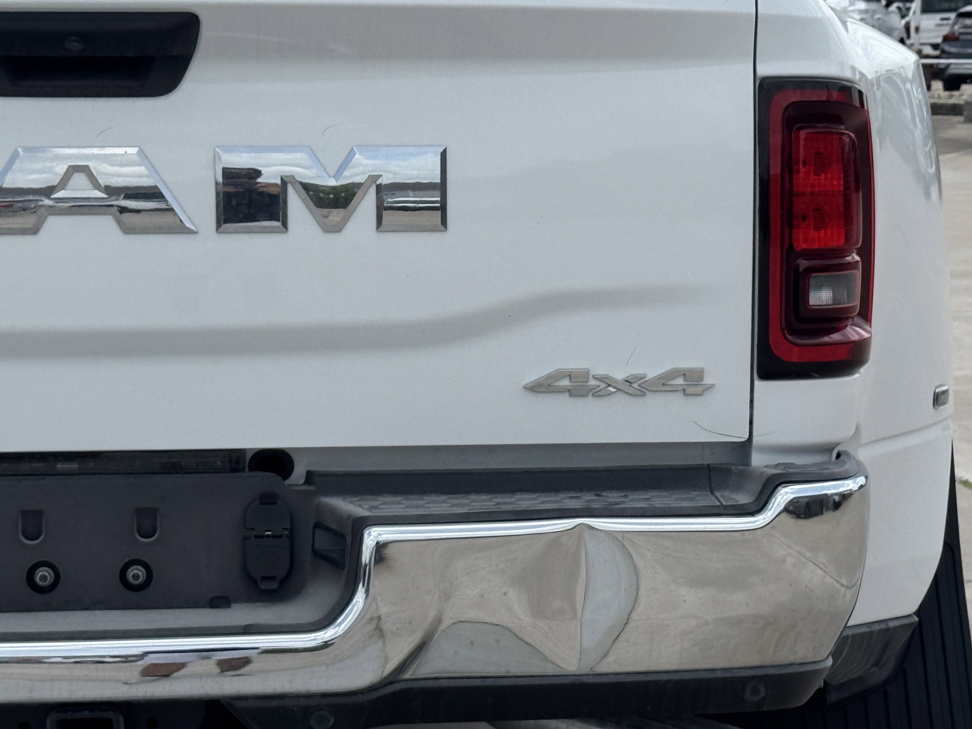 New 2026 RAM 3500 Tradesman AWD/4WD image 9