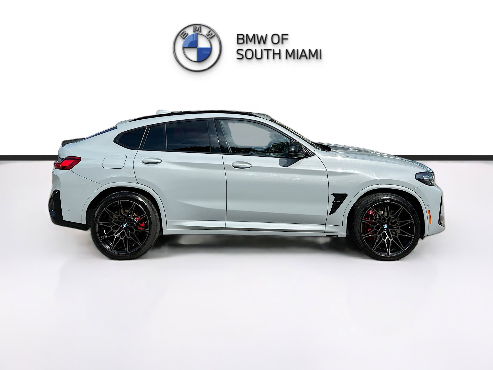 Used 2023 BMW X4 M w/ Competition Package image 8