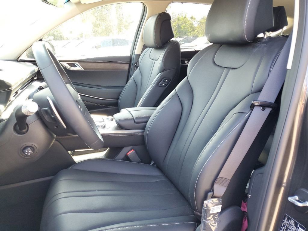 Used 2024 Genesis GV80 3.5T image 21