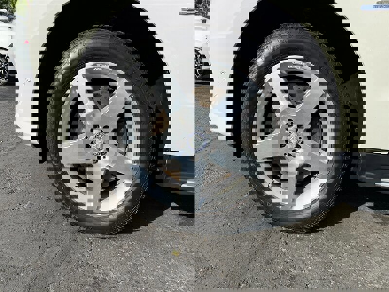 Used 2012 Mercedes-Benz ML 550 4MATIC image 9