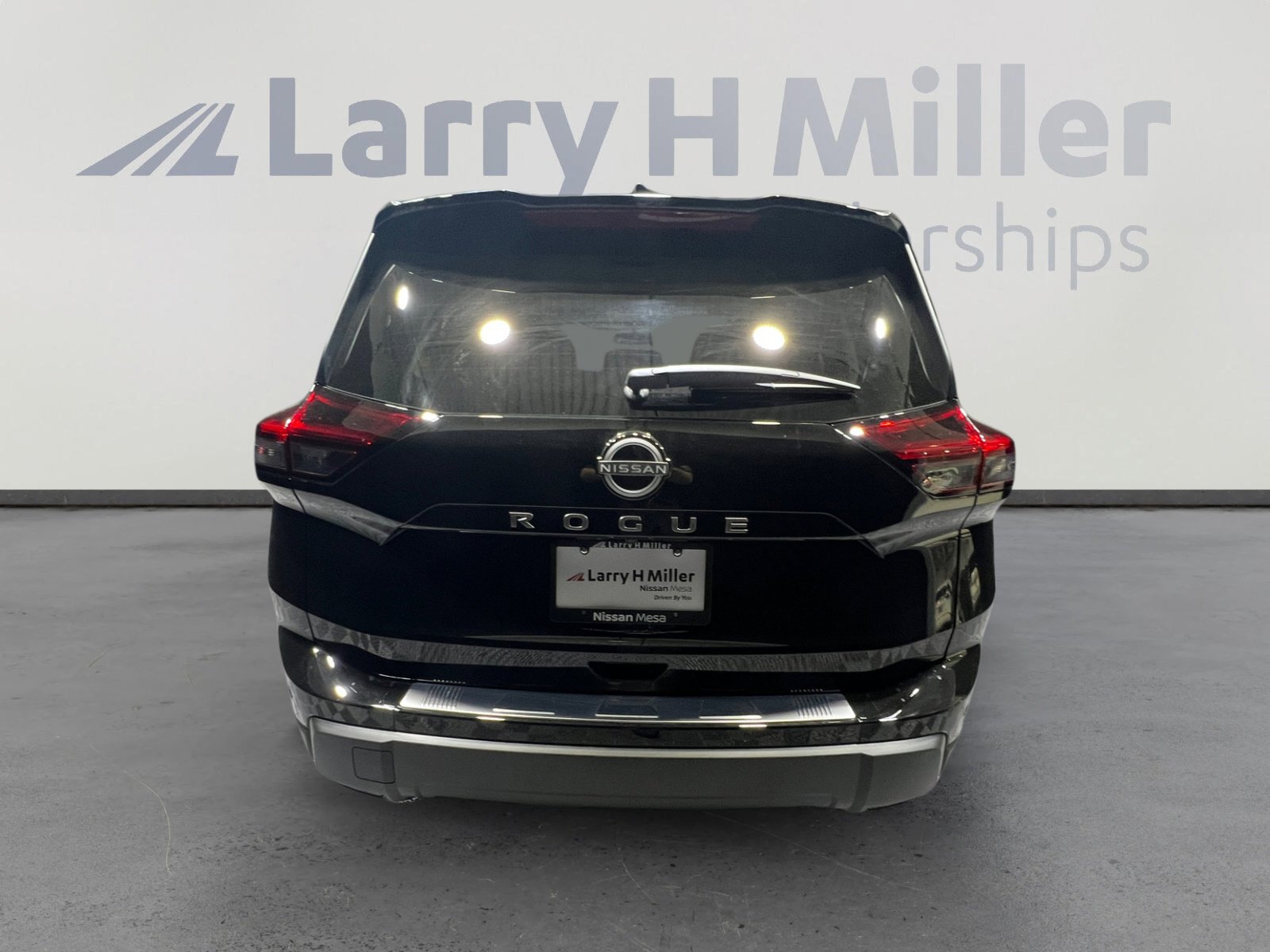 New 2026 Nissan Rogue SV image 4
