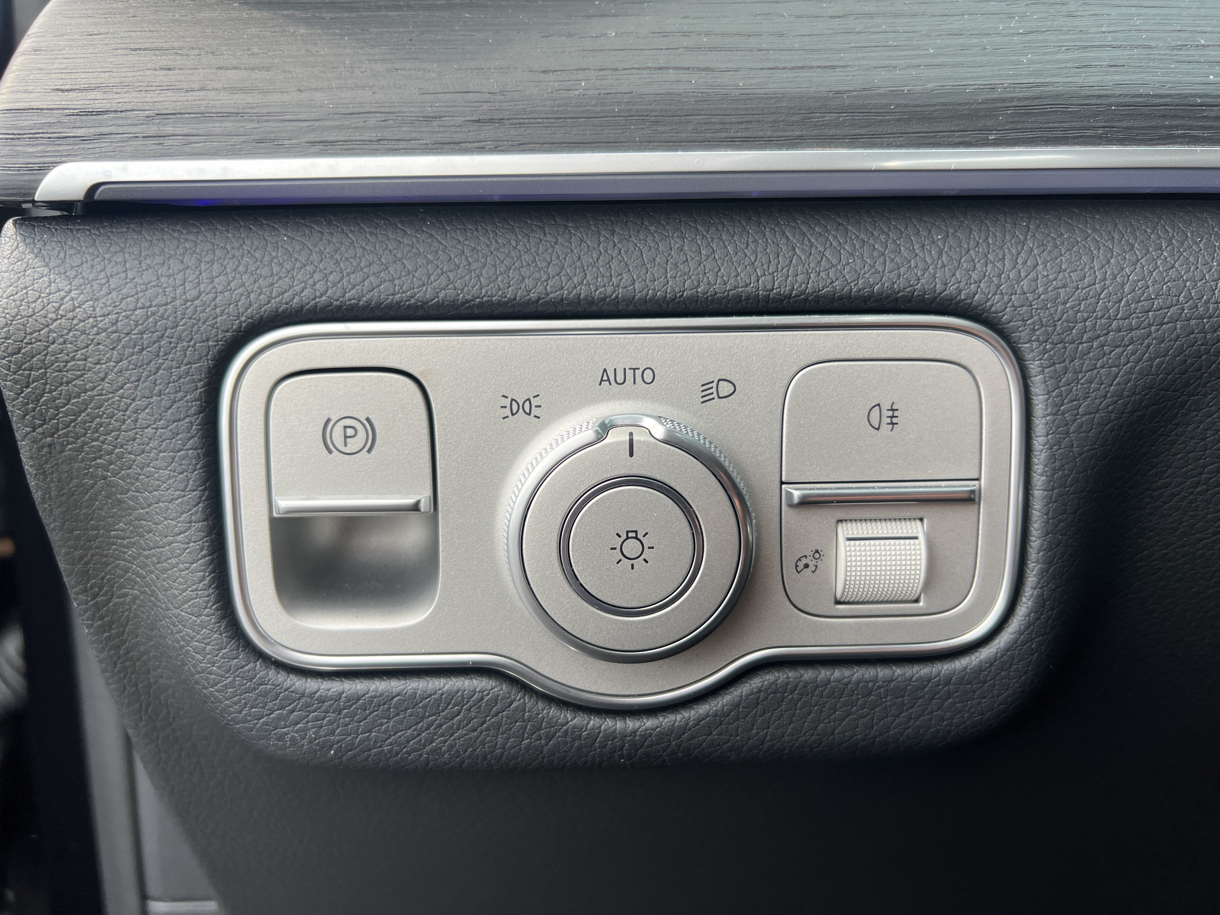 Certified 2026 Mercedes-Benz GLE 350 4MATIC image 17