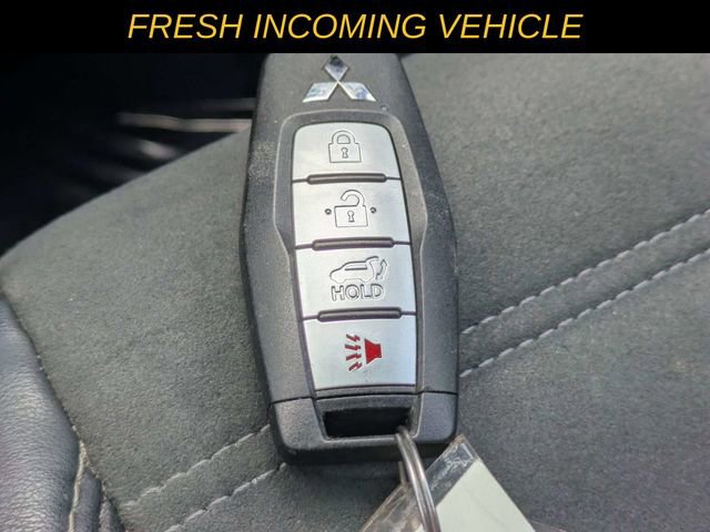 Used 2022 Mitsubishi Outlander SE AWD/4WD image 25