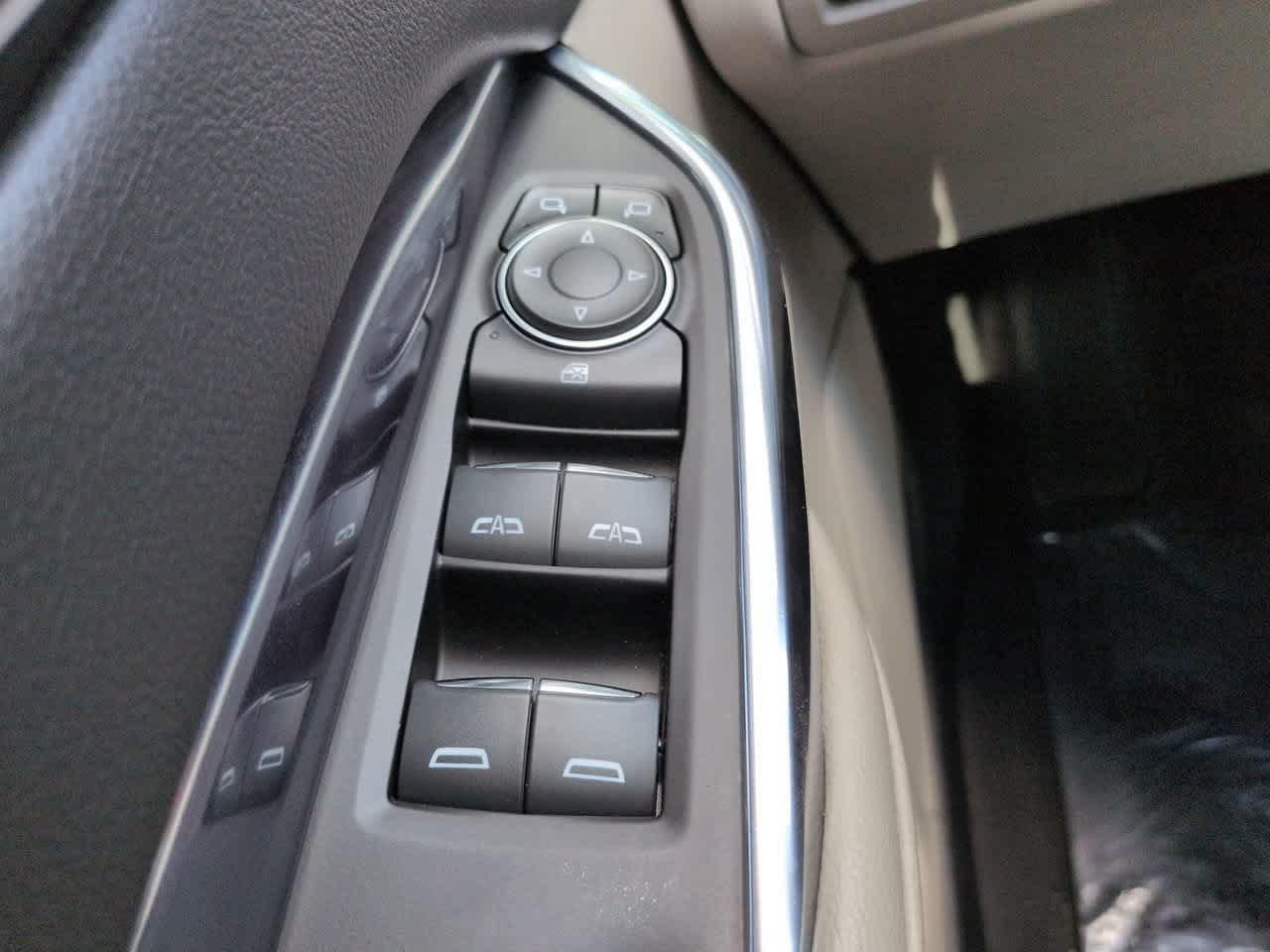 Used 2023 Cadillac XT4 Luxury FWD image 21