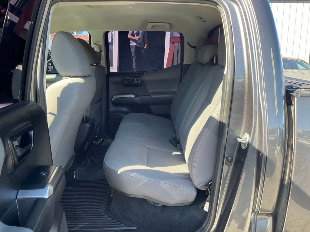 Used 2019 Toyota Tacoma SR5 image 7