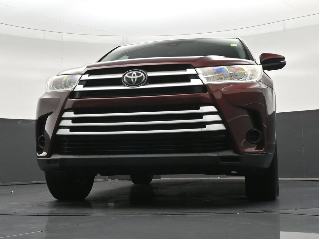 Used 2019 Toyota Highlander LE FWD image 31
