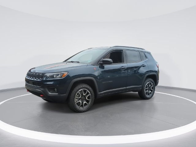 New 2026 Jeep Compass Trailhawk AWD/4WD image 4