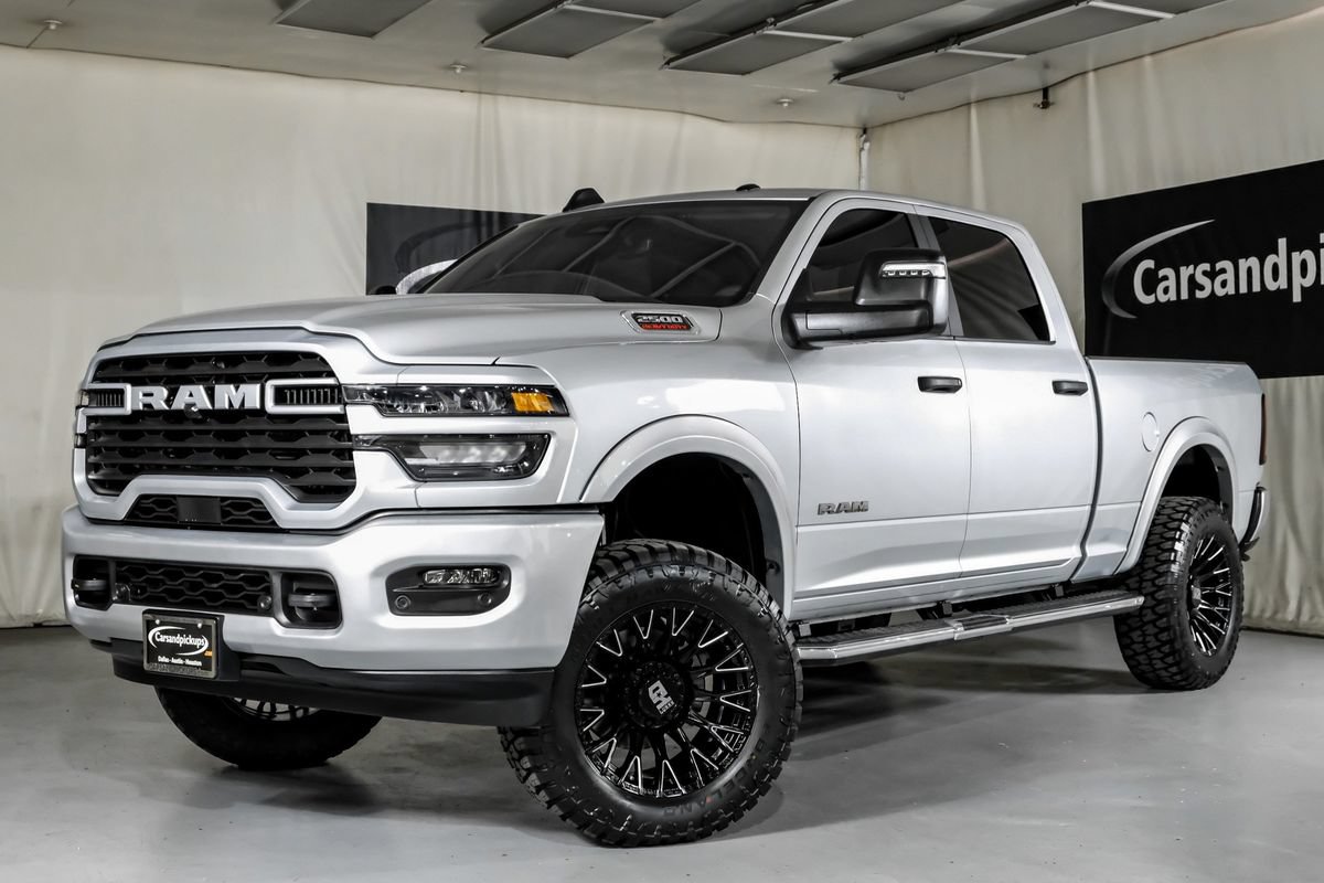 Used 2026 RAM 2500 Big Horn AWD/4WD image 5
