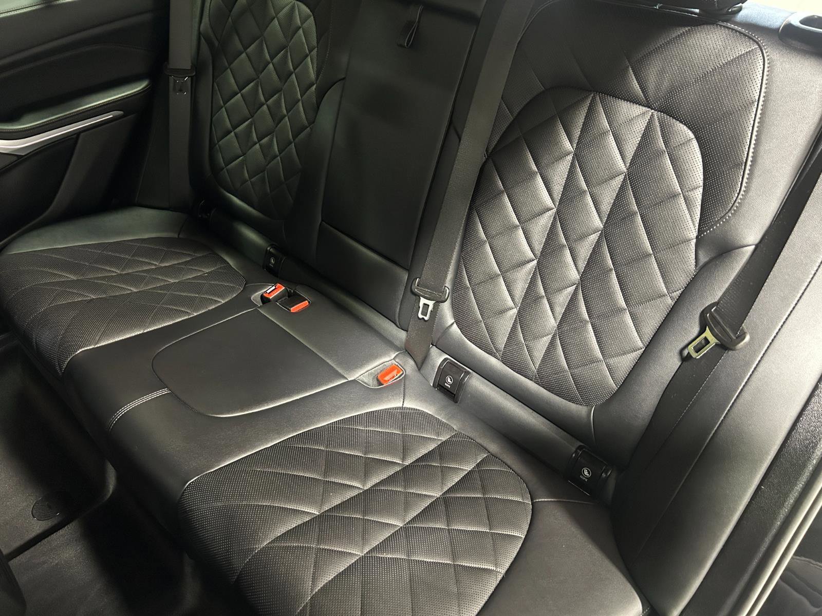 Certified 2024 BMW X5 xDrive40i w/ M Sport Package image 14