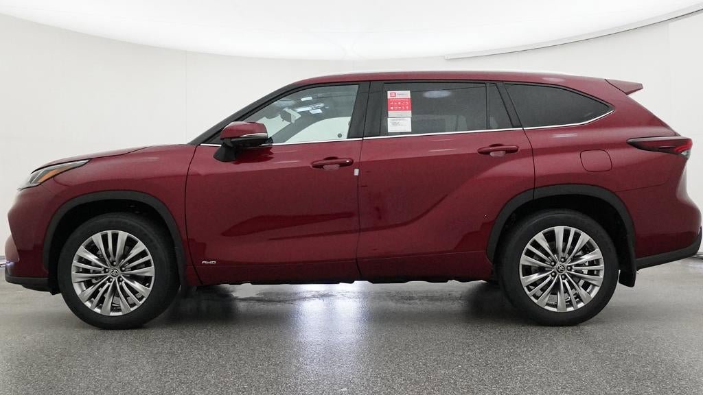 New 2026 Toyota Highlander Platinum AWD/4WD image 19