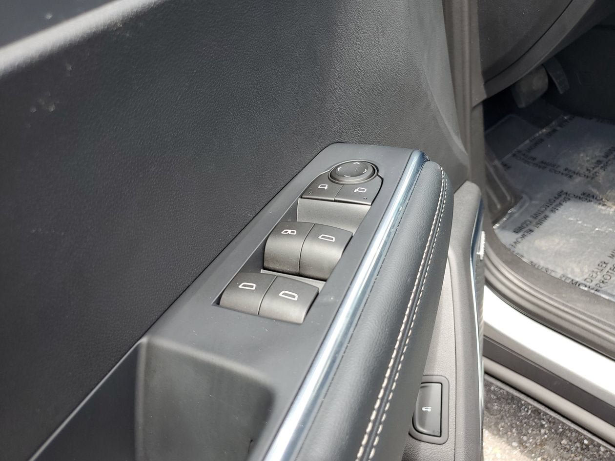 New 2026 GMC Acadia Elevation w/ Black Edition FWD image 18