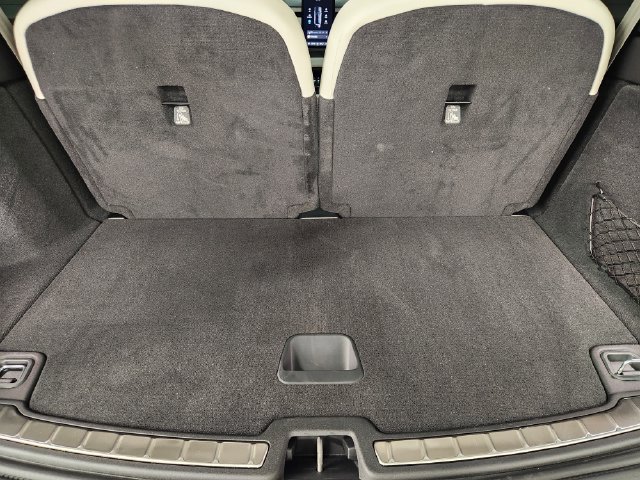 New 2025 Volvo EX90 Plus AWD/4WD image 32