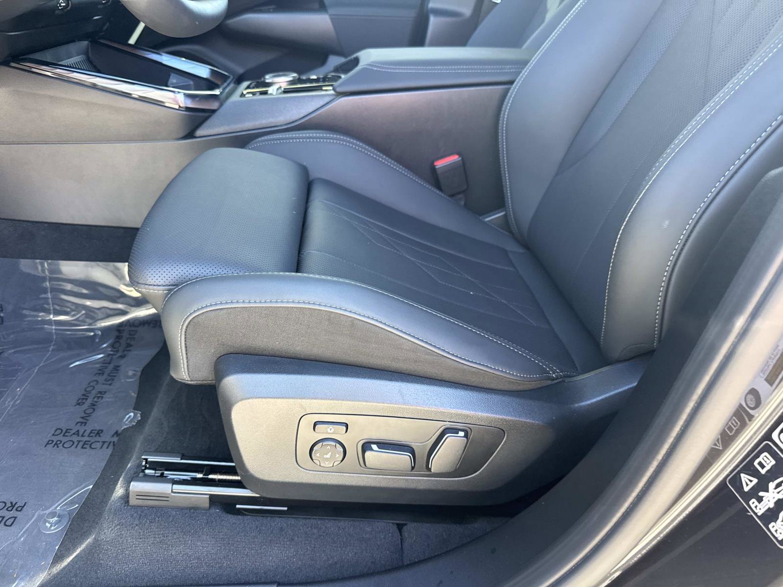 Certified 2025 BMW X3 xDrive30i w/ Convenience Package image 18