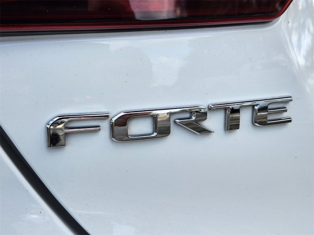 Used 2020 Kia Forte GT-Line image 8