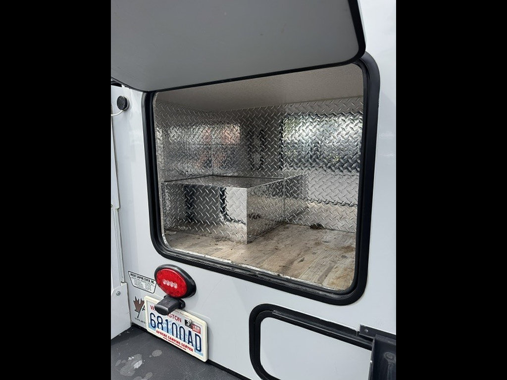 Used 2019 RAM 3500 Laramie AWD/4WD image 15