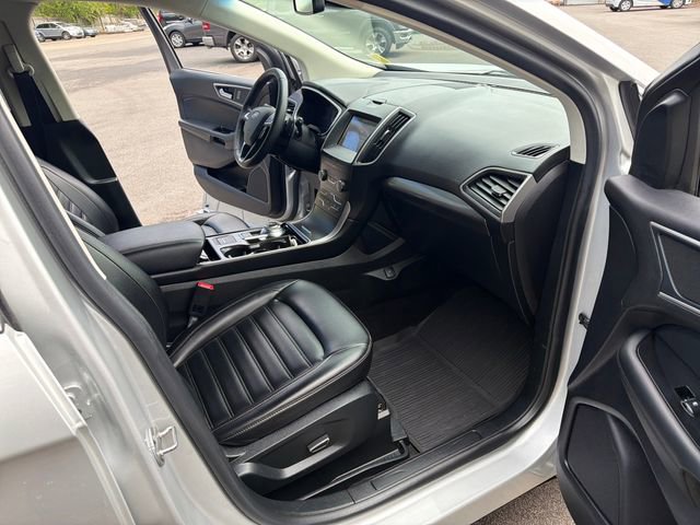 Used 2019 Ford Edge SEL w/ Equipment Group 201A AWD/4WD image 20