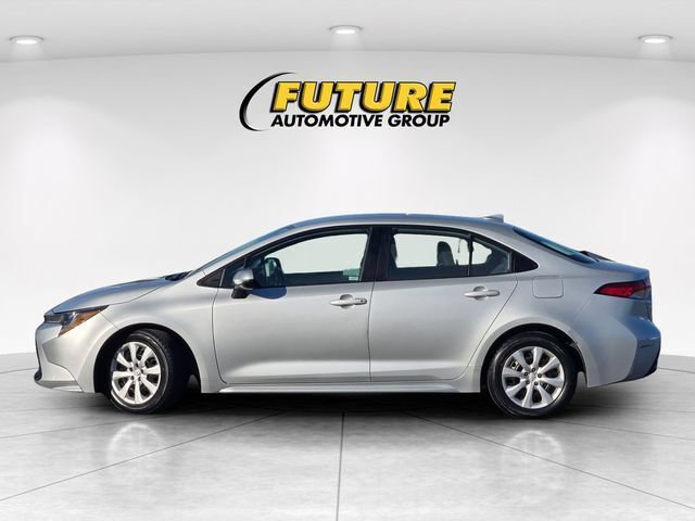 Used 2024 Toyota Corolla LE FWD image 9